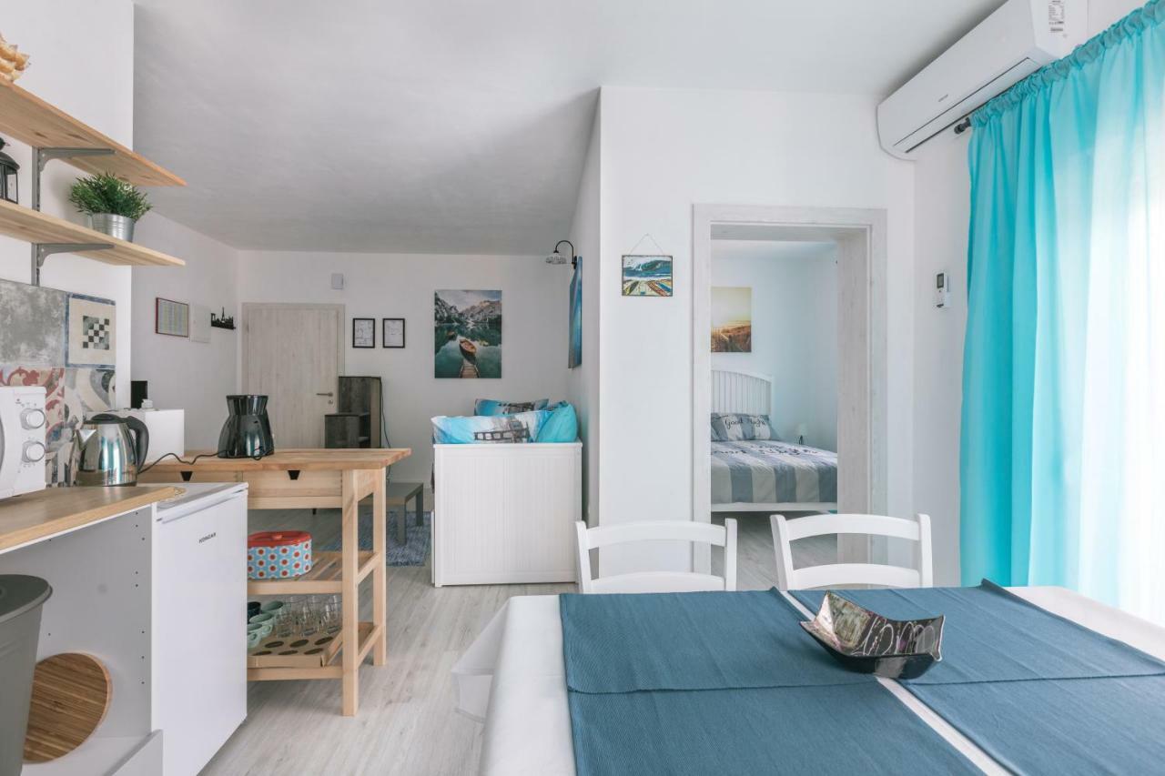 Hedon-Stone Apartment Starigrad Paklenica Exterior photo